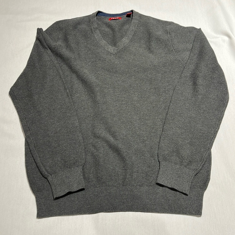 Izod Charcoal Gray 100% Cotton V Neck Sweater Men’d Size Small